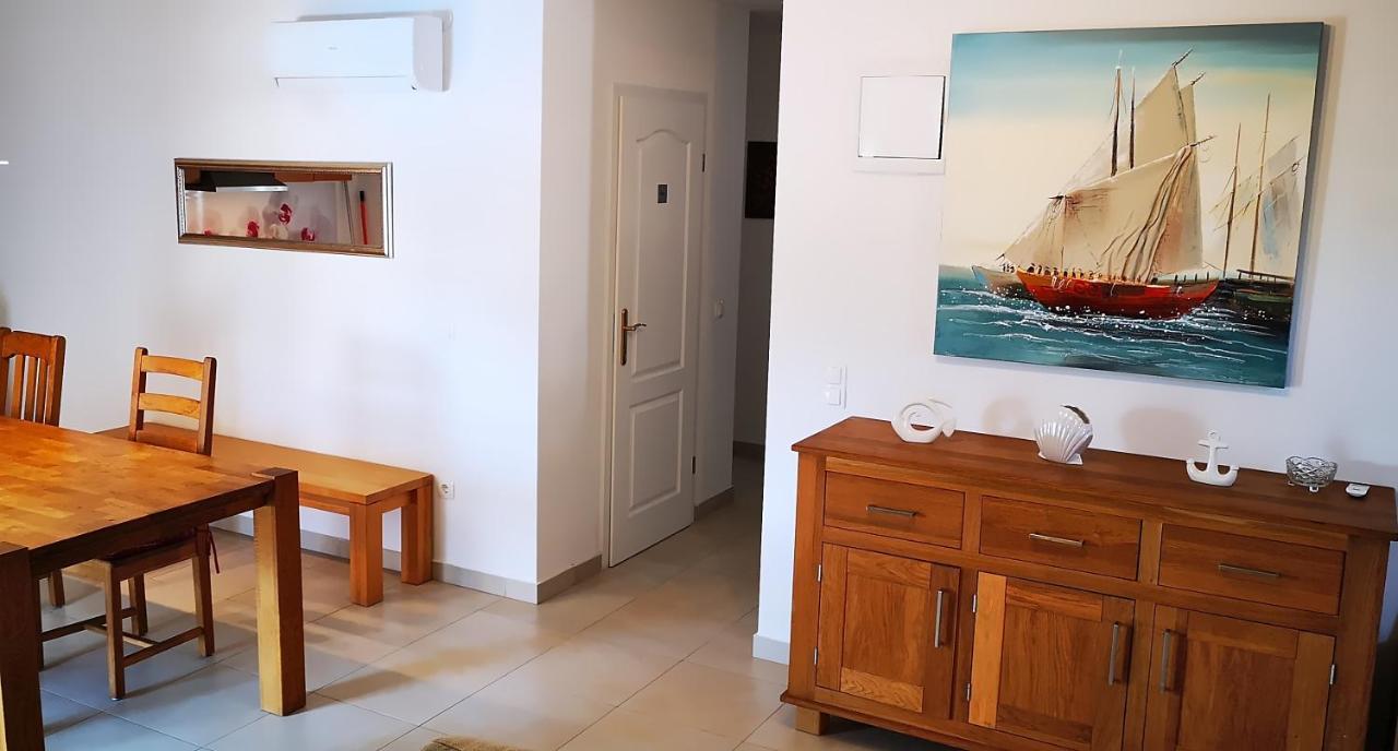 Apartments Le Mare - Pool, Sandstrand, Meerblick, W-Lan, Grill Privlaka  Extérieur photo