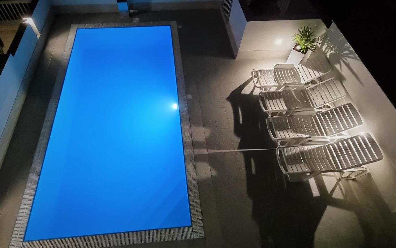 Apartments Le Mare - Pool, Sandstrand, Meerblick, W-Lan, Grill Privlaka  Extérieur photo